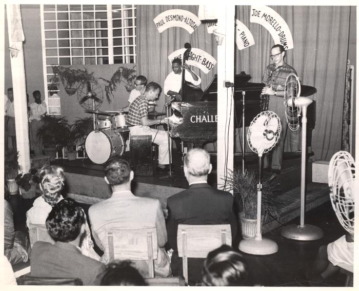 Classic Dave Brubeck Quartet in performance ("The Green House", Colombo, Sri Lanka)