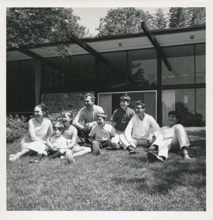 Dave Brubeck, Iola Brubeck, Darius Brubeck, Michael Brubeck, Chris Brubeck, Catherine Brubeck, Dan Brubeck, Matthew Brubeck seated on lawn behind home (Wilton, Connecticut)