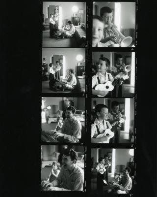 Dave Brubeck, Iola Brubeck, kids in new home (Oakland, California)