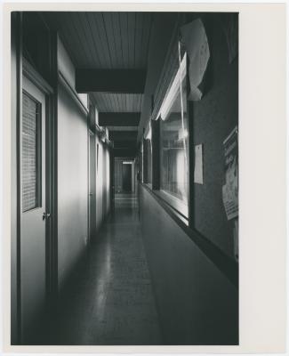 6630 Heartwood -- Bedroom hallway (Oakland, California)