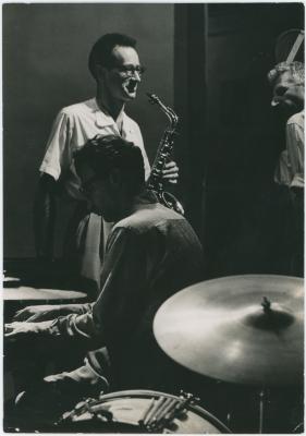 Dave Brubeck, Paul Desmond, Gjon Mili at "Stompin For Mili" Rehearsal