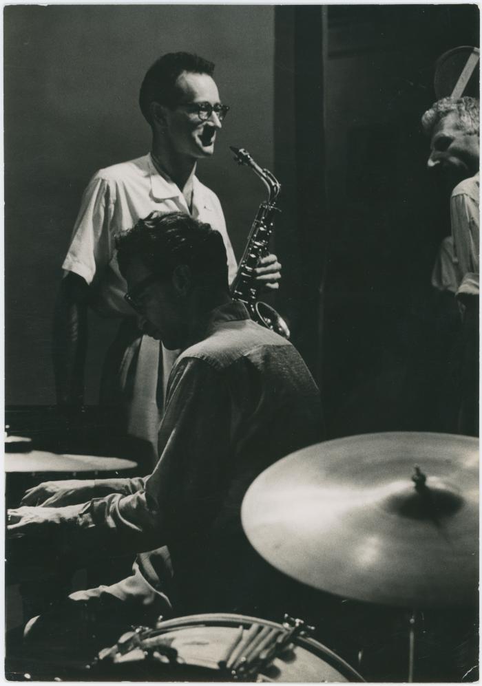 Dave Brubeck, Paul Desmond, Gjon Mili at "Stompin For Mili" Rehearsal