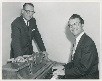 Dave Brubeck at the piano, J. Baverstock, at a reception in his, Buck Clayton and Jimmy Rushing's honor #2 (London, United Kingdom)