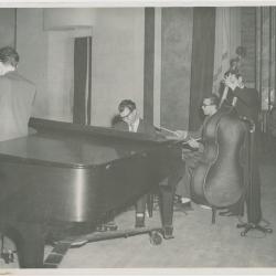 Dave Brubeck, Paul Desmond (back) Joe Morello and Norman Bates in performance #1