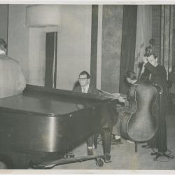 Dave Brubeck, Paul Desmond (back) Joe Morello and Norman Bates in performance #2