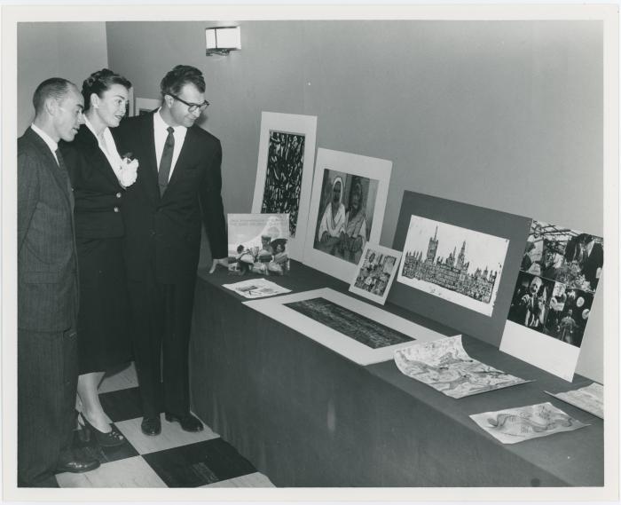 Dave Brubeck and Iola Brubeck with unidentified man at exhibit (San Francisco, California)