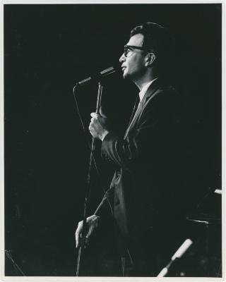 Dave Brubeck in performance at microphone