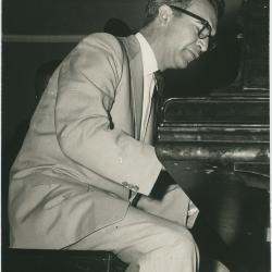Dave Brubeck, Eugene Wright in performance