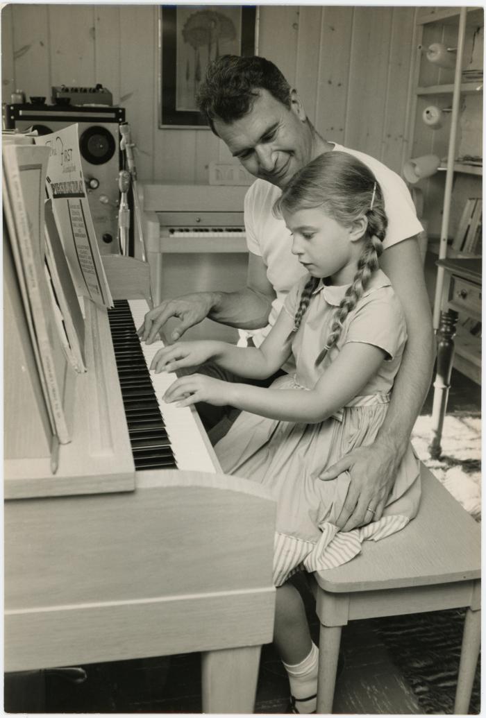Dave Brubeck and Cathy Brubeck at the piano at Irving Townsend house (Wilton, Connecticut)